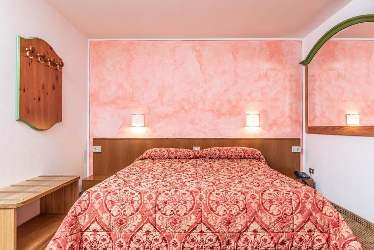 Hotel Italo Madonna Eksteriør bilde